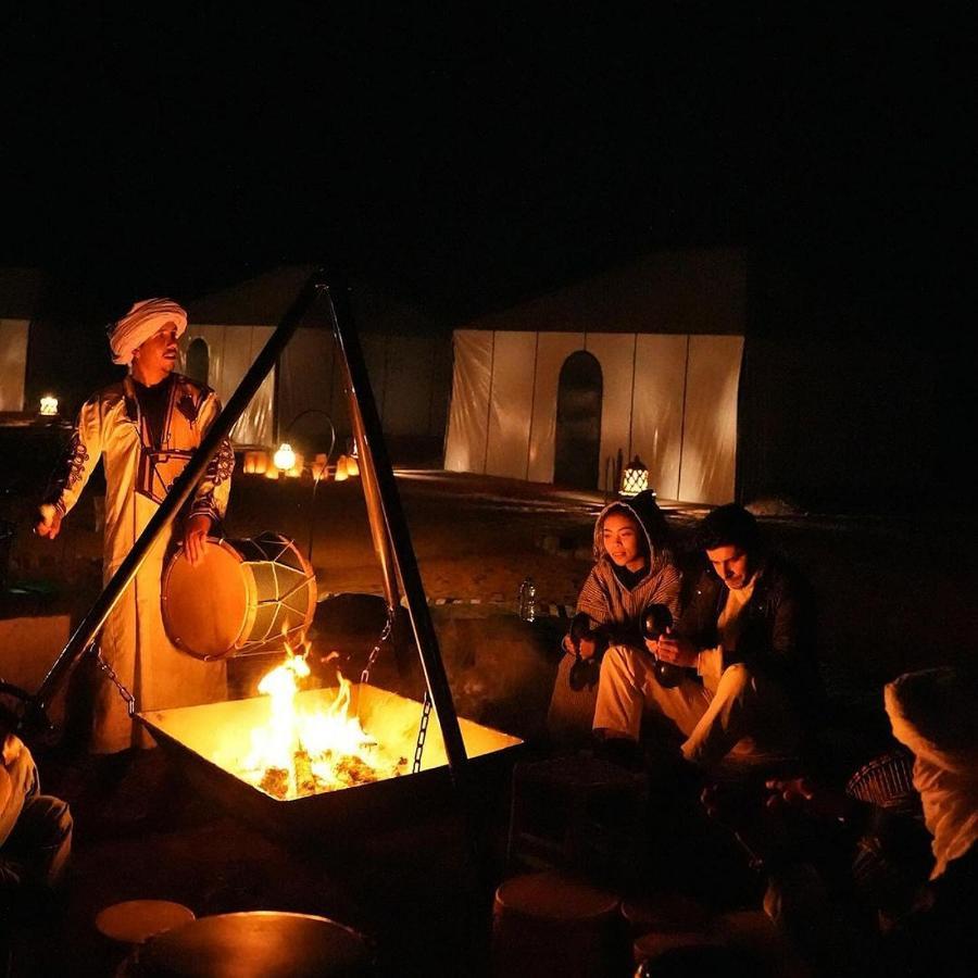 Overnight Luxury Camp メルズーガ エクステリア 写真