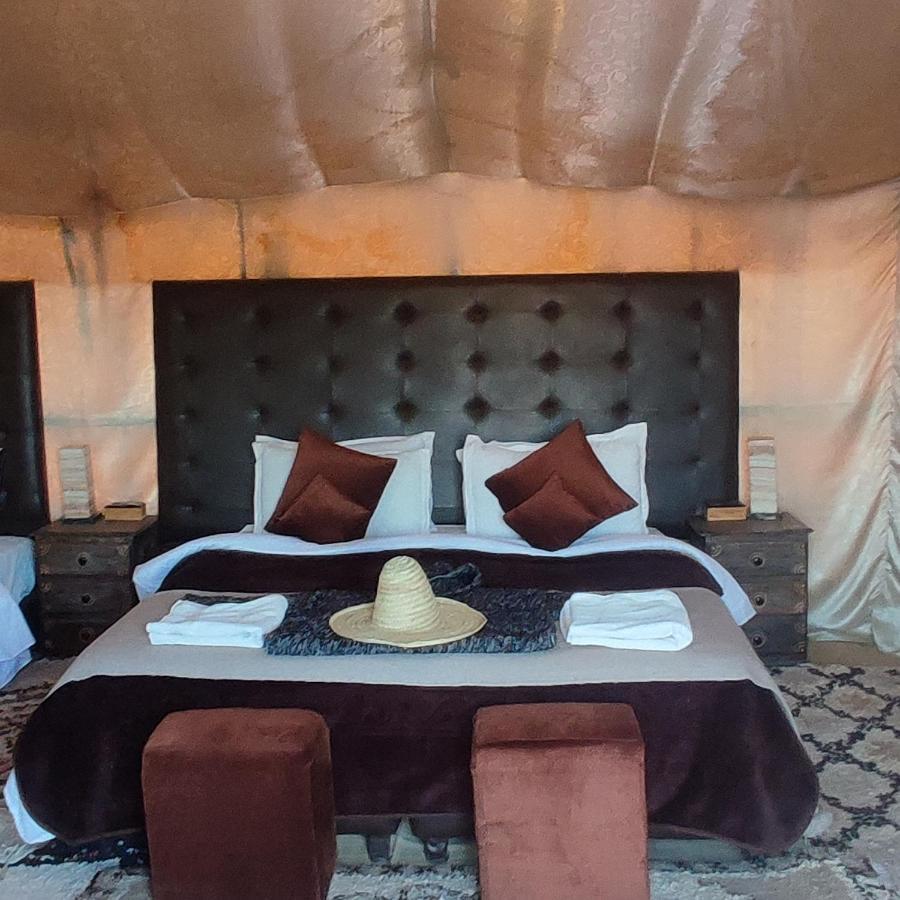 Overnight Luxury Camp メルズーガ エクステリア 写真