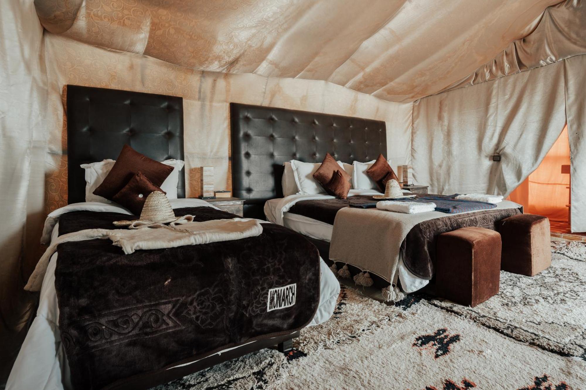 Overnight Luxury Camp メルズーガ エクステリア 写真